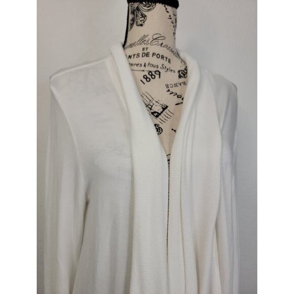 Athleta Wrap Cardigan Womens MT Tall Pockets Soft Long White Thumbholes Pockets - Picture 3 of 11